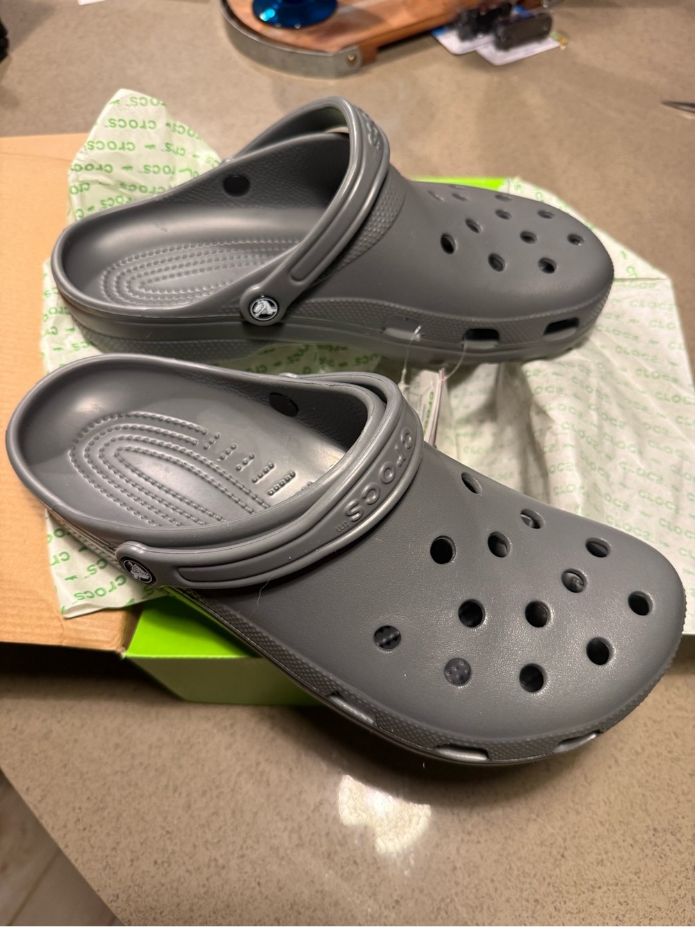 CROCS Mens Classic Clog - Slate Gray NWT - Picture 3 of 6